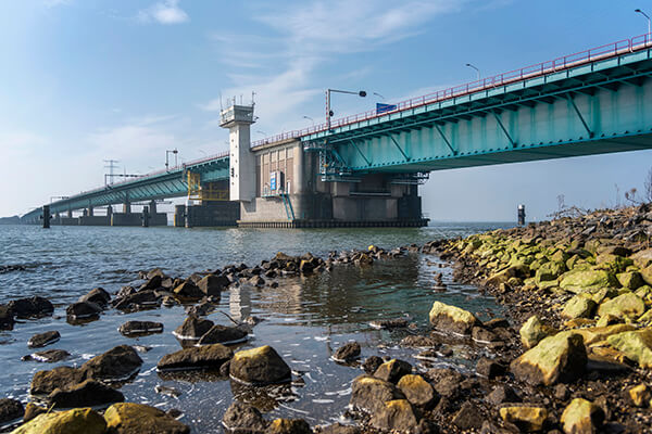 Projectfotografie voor Rijkswaterstaat bij de Haringvlietbrug in de A29.